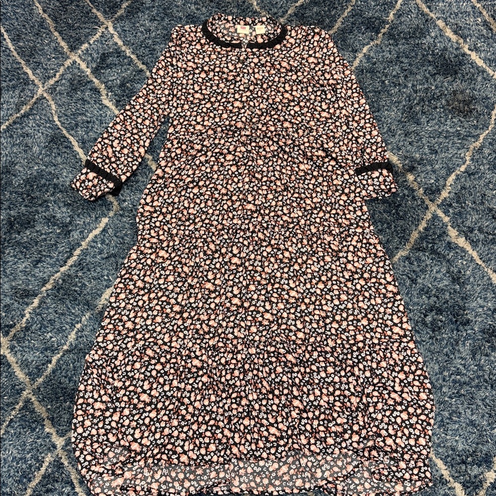 Levi's Marisole Floral dusty Dress Black 
Size Large Tiered Long Dress